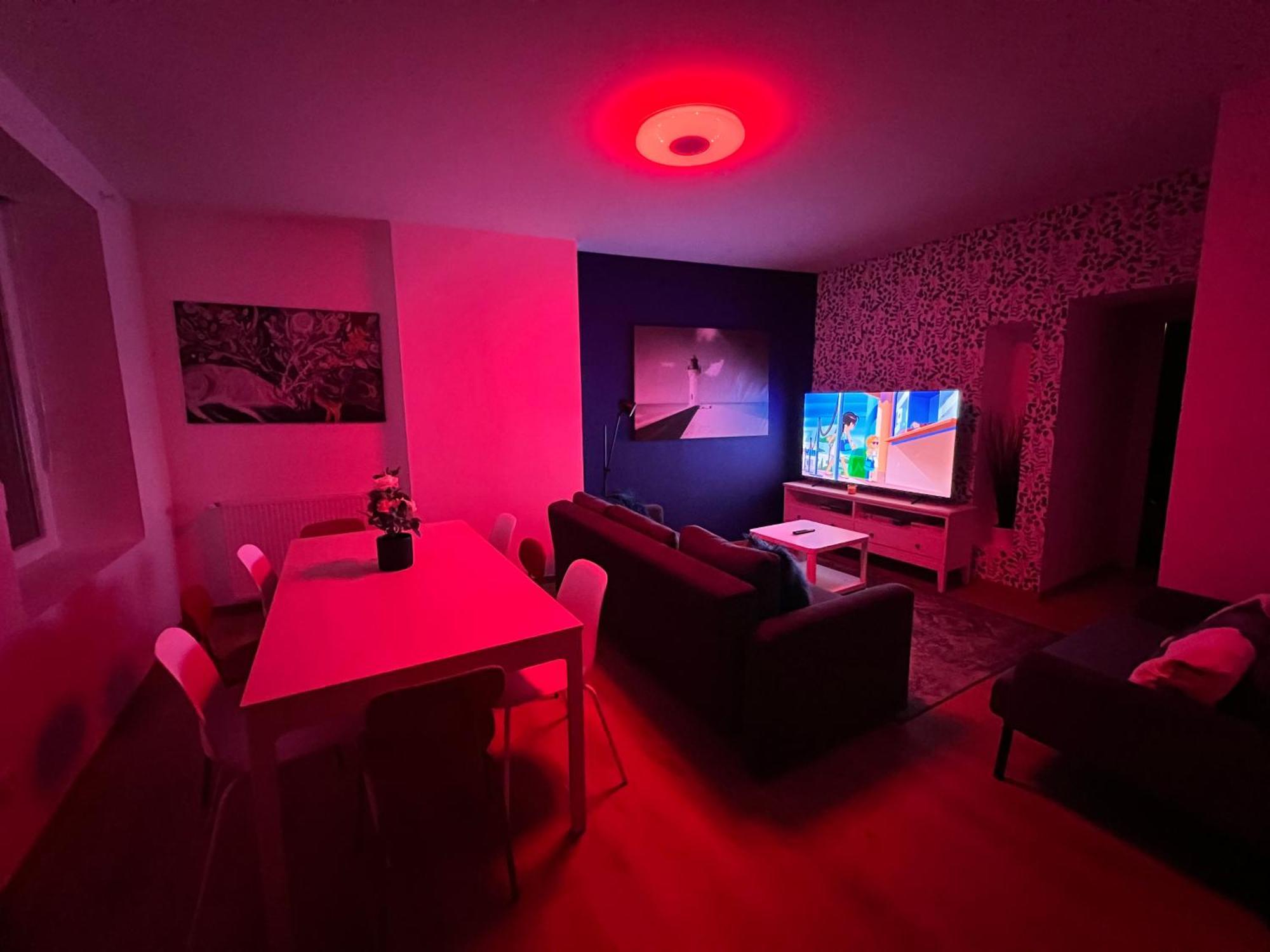 24 Chic & Cosy Grand Appart 88M2 Parking Gratuit Hypercentre Netflix Saint-Etienne  Eksteriør billede