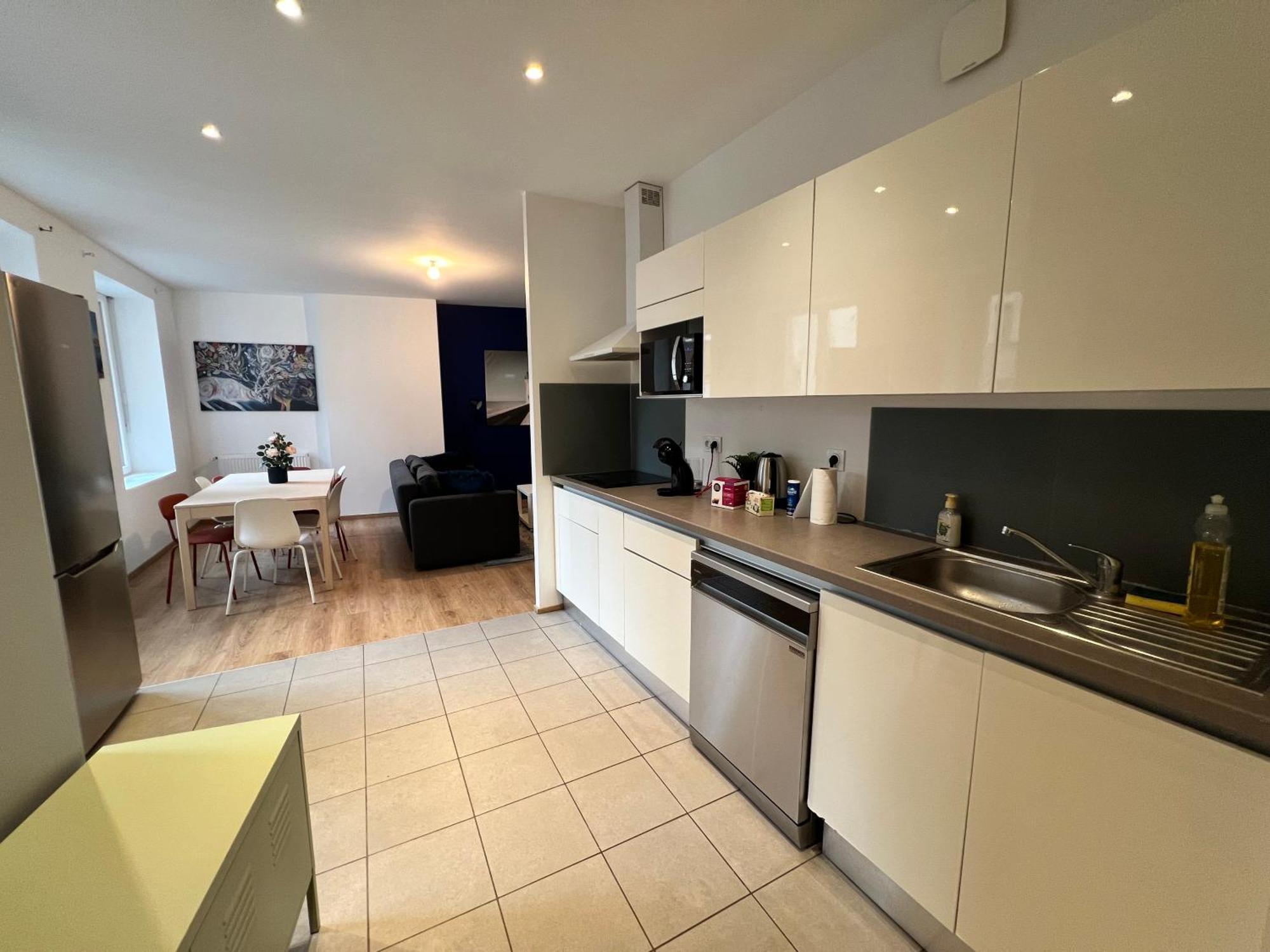 24 Chic & Cosy Grand Appart 88M2 Parking Gratuit Hypercentre Netflix Saint-Etienne  Eksteriør billede